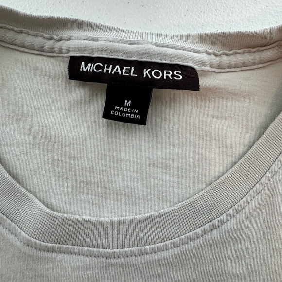 Michael Kors Logo Tshirt Size Medium - Picture 5 of 7